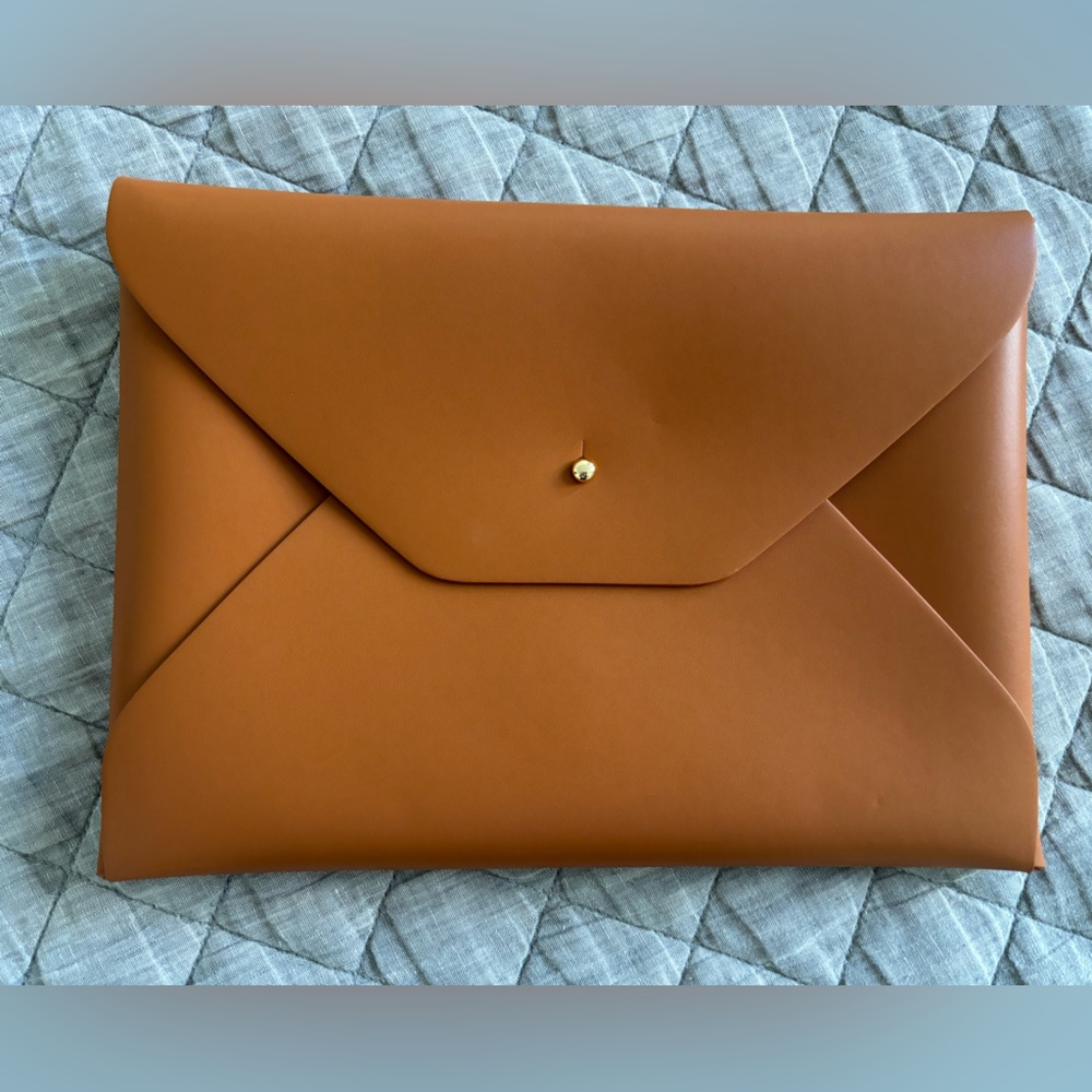 Samara laptop case 9” x 12” never used!